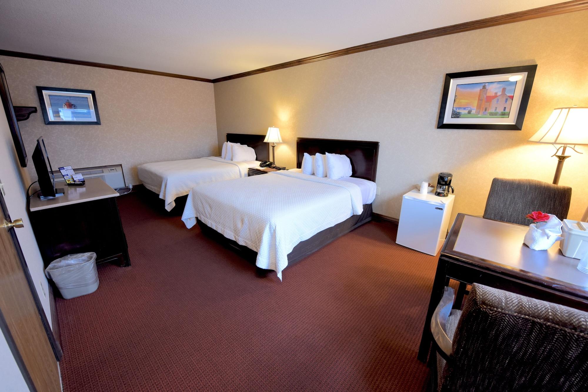 Days Inn By Wyndham Mackinaw City - Lakeview Екстер'єр фото