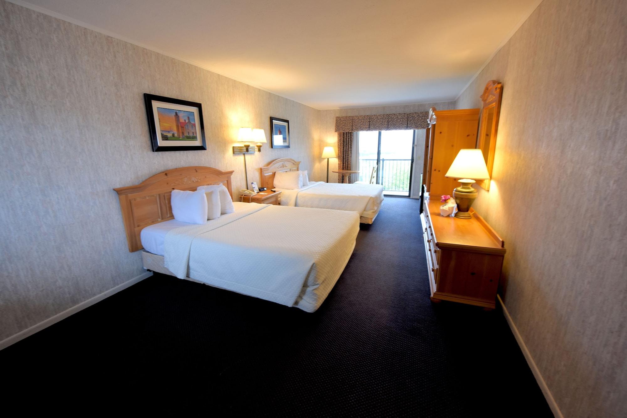 Days Inn By Wyndham Mackinaw City - Lakeview Екстер'єр фото