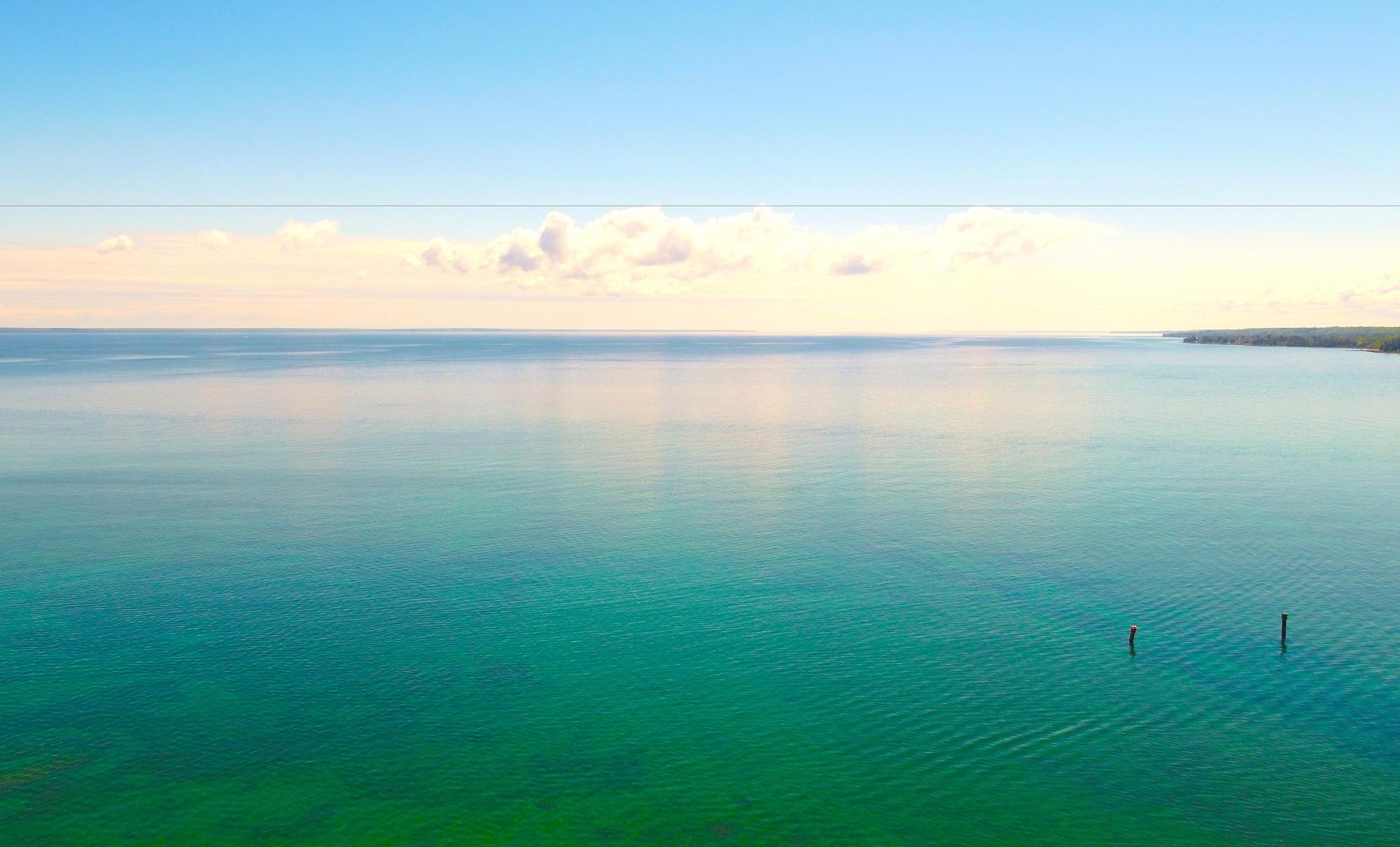 Days Inn By Wyndham Mackinaw City - Lakeview Екстер'єр фото