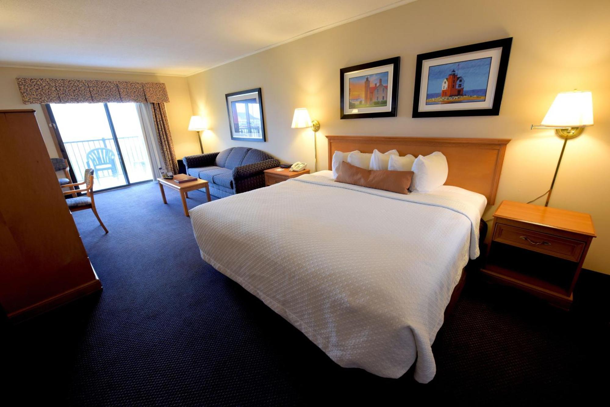 Days Inn By Wyndham Mackinaw City - Lakeview Екстер'єр фото